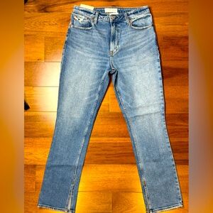 NWT/A&F CURVE LOVE JEANS